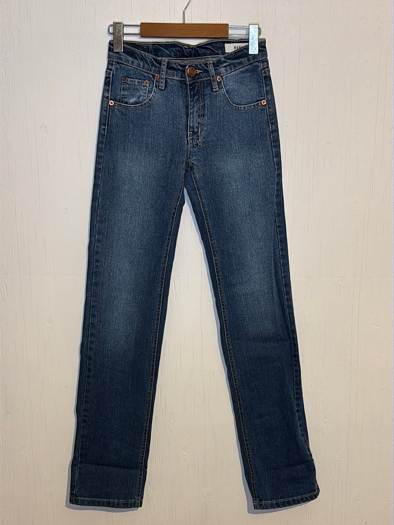 (RR2805) 18th Amendment Medium Wash Straight Leg Jeans