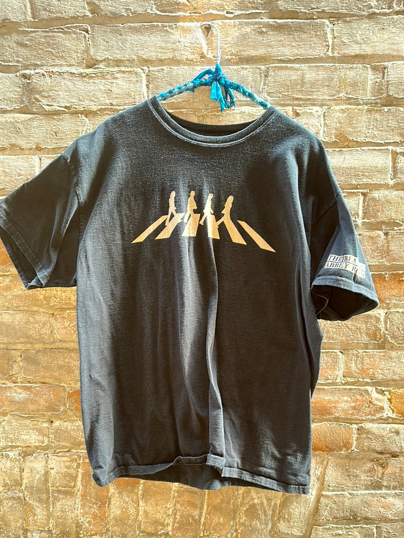 (RR2335) The Beatles Abbey Road Merch T-Shirt