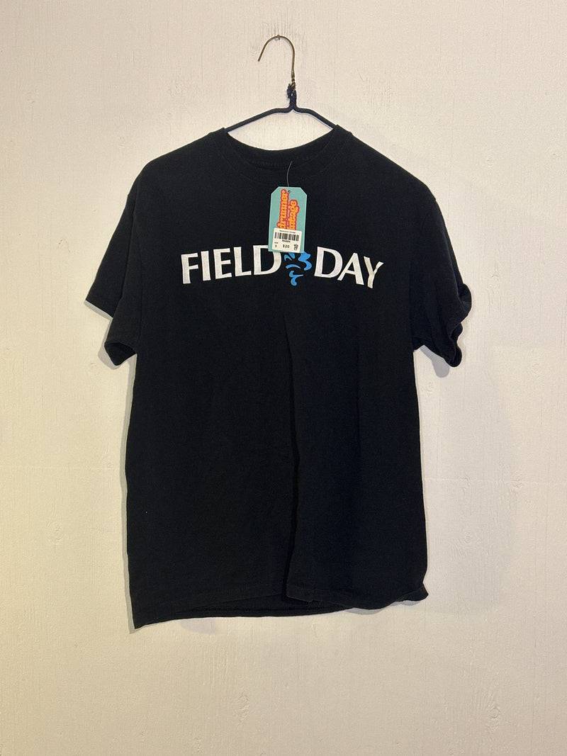 (RR3211) Field Day 'Wig Out' T-Shirt