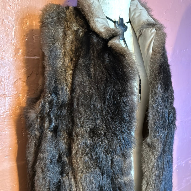 (RR2666) Full-Length Fur Vest
