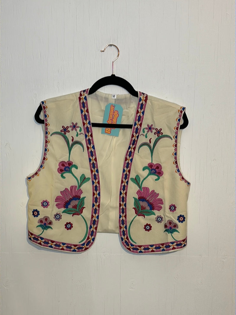 (RR2902) Modern Embroidered Crop Vest