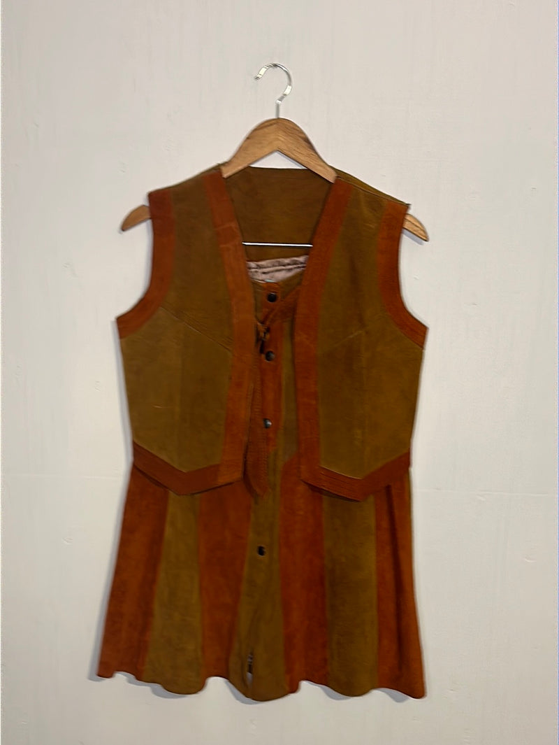 (RR2906) Vintage Suede Vest and Skirt Set