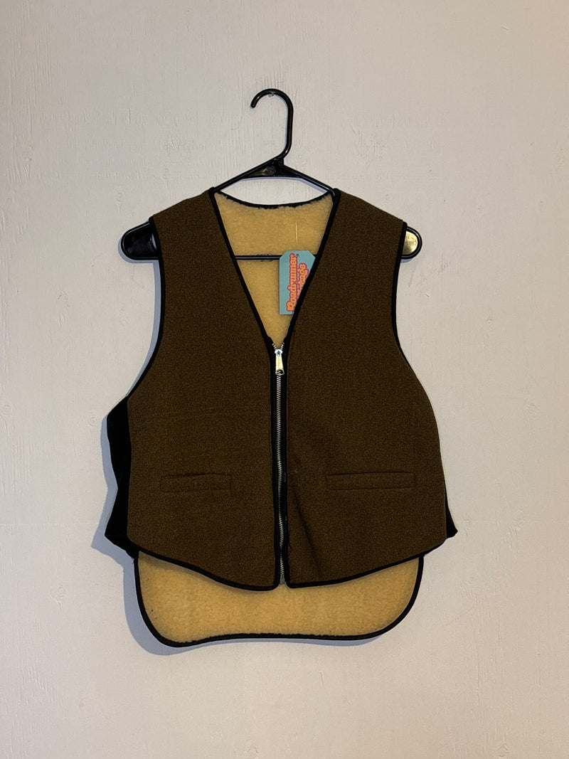 (RR3265) Vintage Faux Sheepskin Zip Down Vest