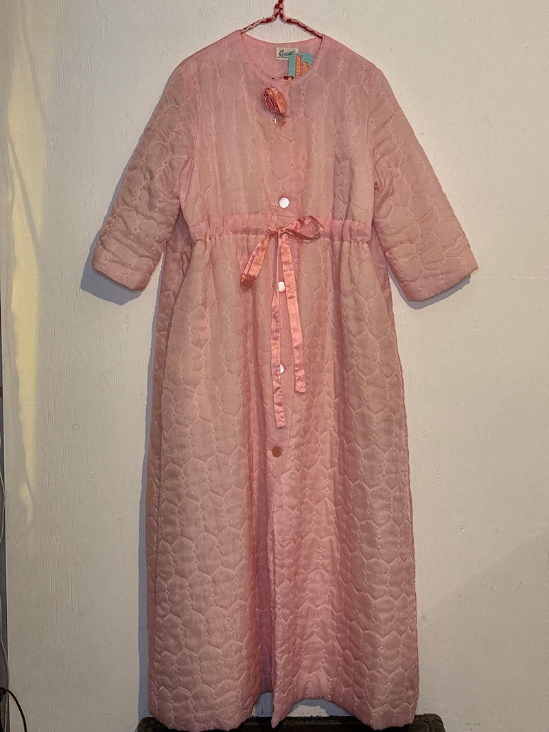 (RR3257) Vintage Pink Rosette Robe