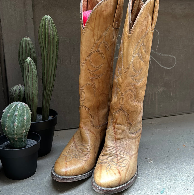 (RR3081) Beige Biltrite Cowboy Boots