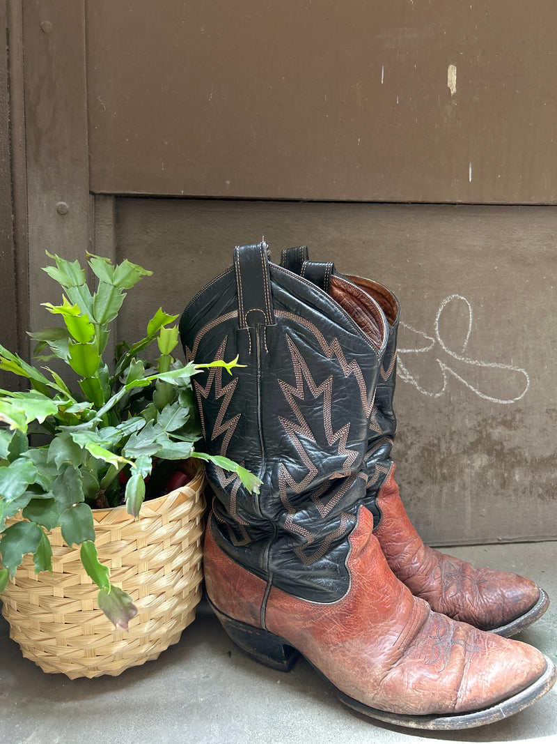 (RR3233) Cowboy Boots