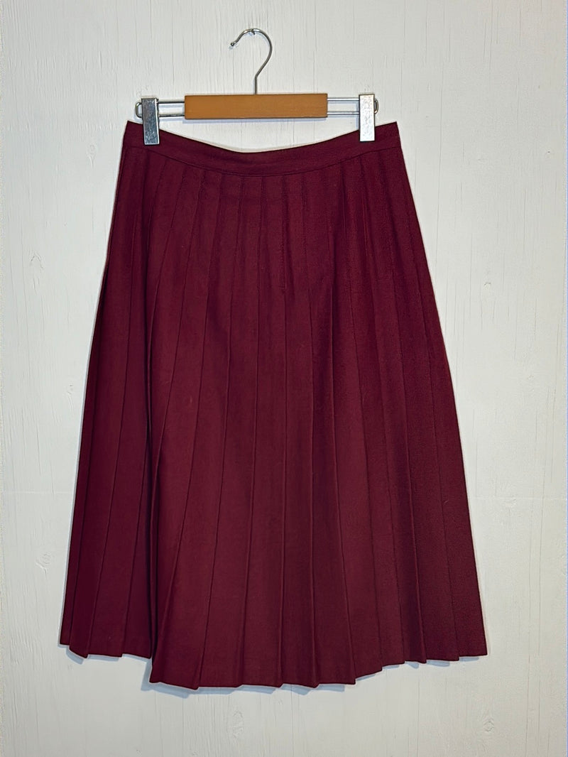 (RR2861) Vintage Burgundy Wool Pleated Skirt