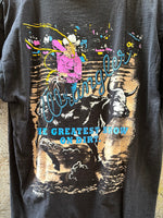 (RR2968) Vintage Wrangler “The Greatest Show on Dirt” Graphic T-Shirt