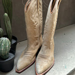 (RR3069) Beige Suede Cowboy Boots