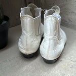 (RR3092) Vintage White Leather Western Ankle Boots