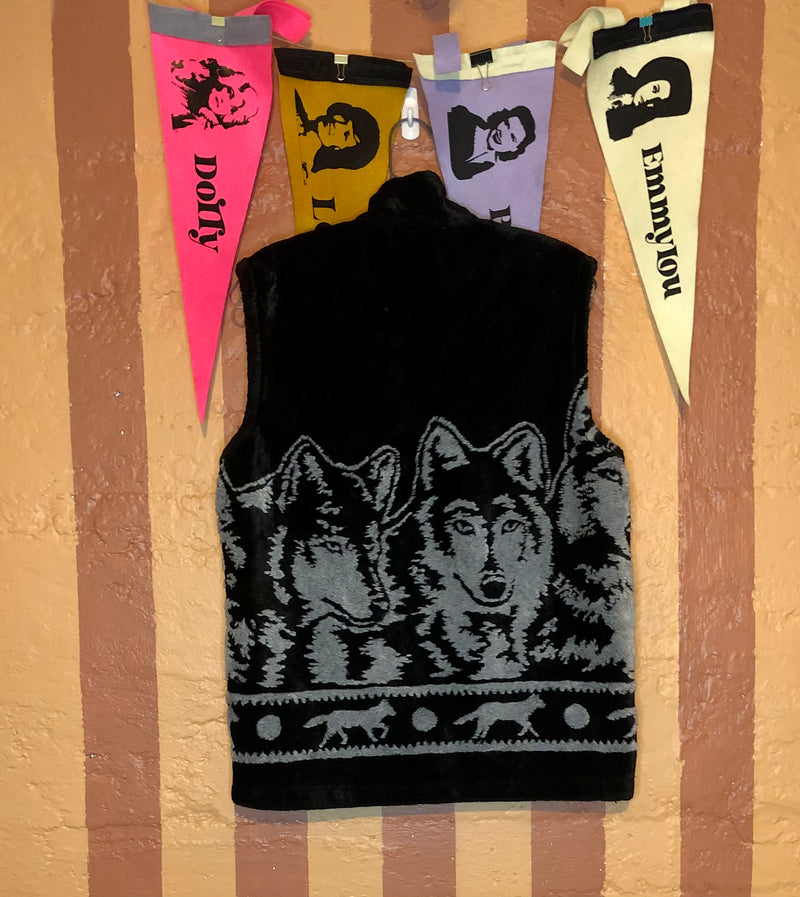 (RR2340) Black Fleece Zip Down Vest With Wolf Pattern