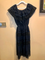(RR2385) Black Lace Off-the-Shoulder Dress