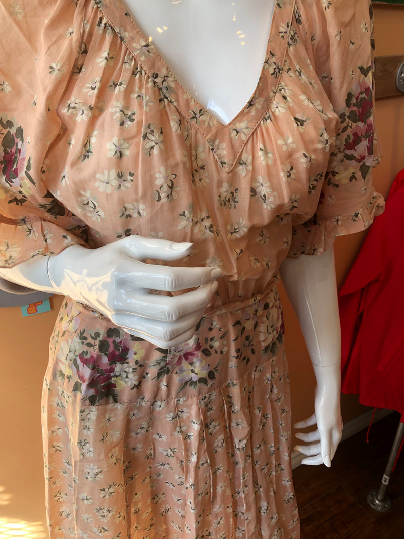 (RR2182) 1940's Vintage Dress