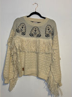 (RR3037) NKN Knit Fringe Sweater