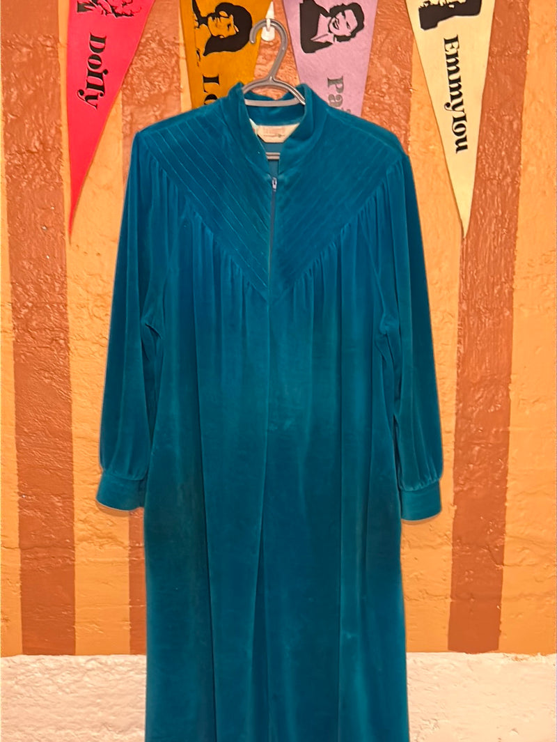 (RR1886) LA Lingerie Velvet Nightgown