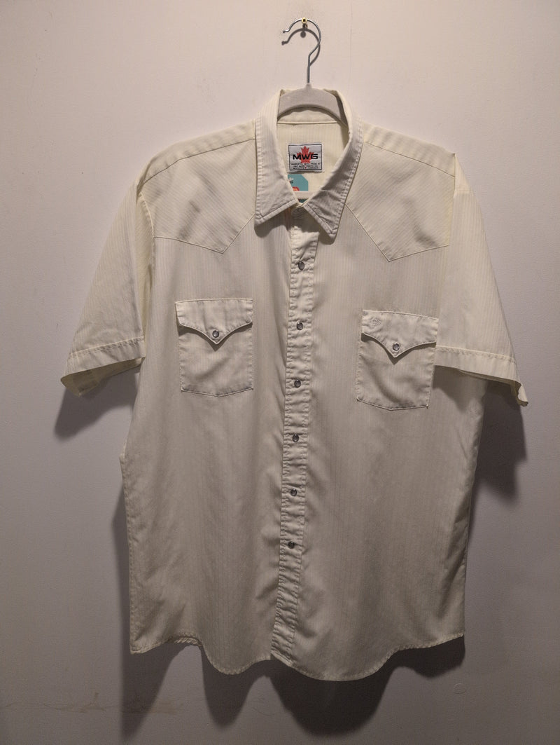 (0525RR3744) MWG Cream Pinstripe Short Sleeve Pearl Snap Shirt