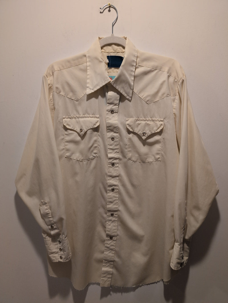 (0525RR3747) Vintage Cream Raw Hem Long Sleeve Pearl Snap Shirt