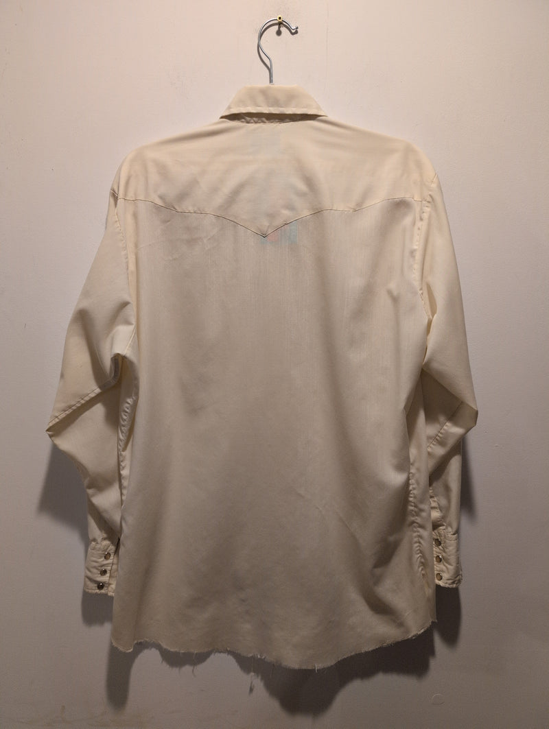 (0525RR3747) Vintage Cream Raw Hem Long Sleeve Pearl Snap Shirt