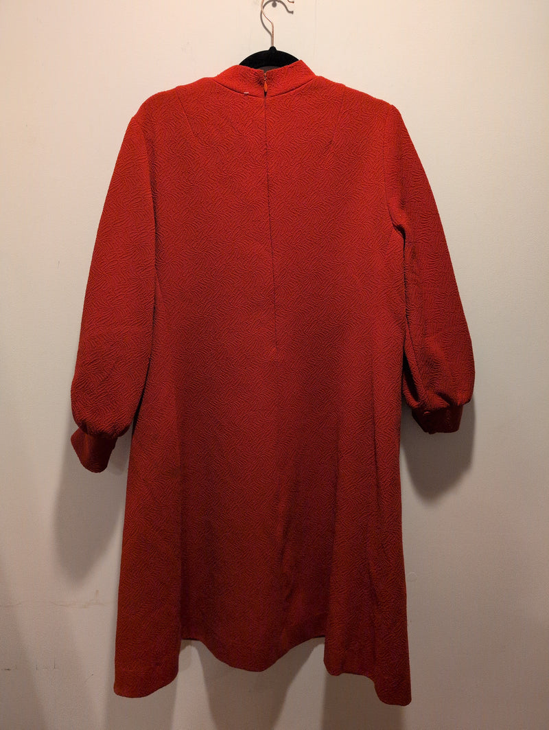 (0225RR3592) 1960s Red Button Long Sleeve Dress