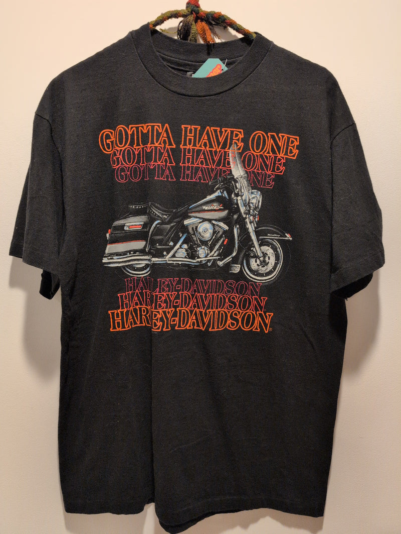 (0125RR3568) Vintage Harley Davidson Yorkton Saskatchewan Canada Graphic T-Shirt*