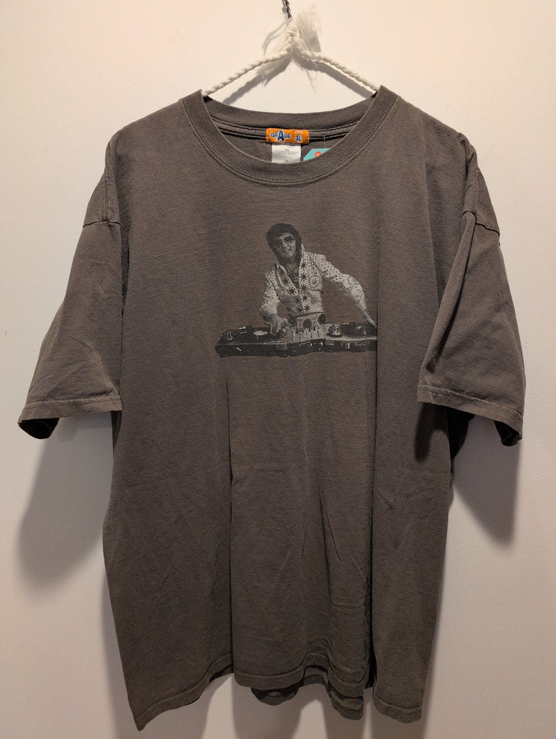 (0225RR3617) Vintage Elvis DJ Grade A Graphic T-Shirt