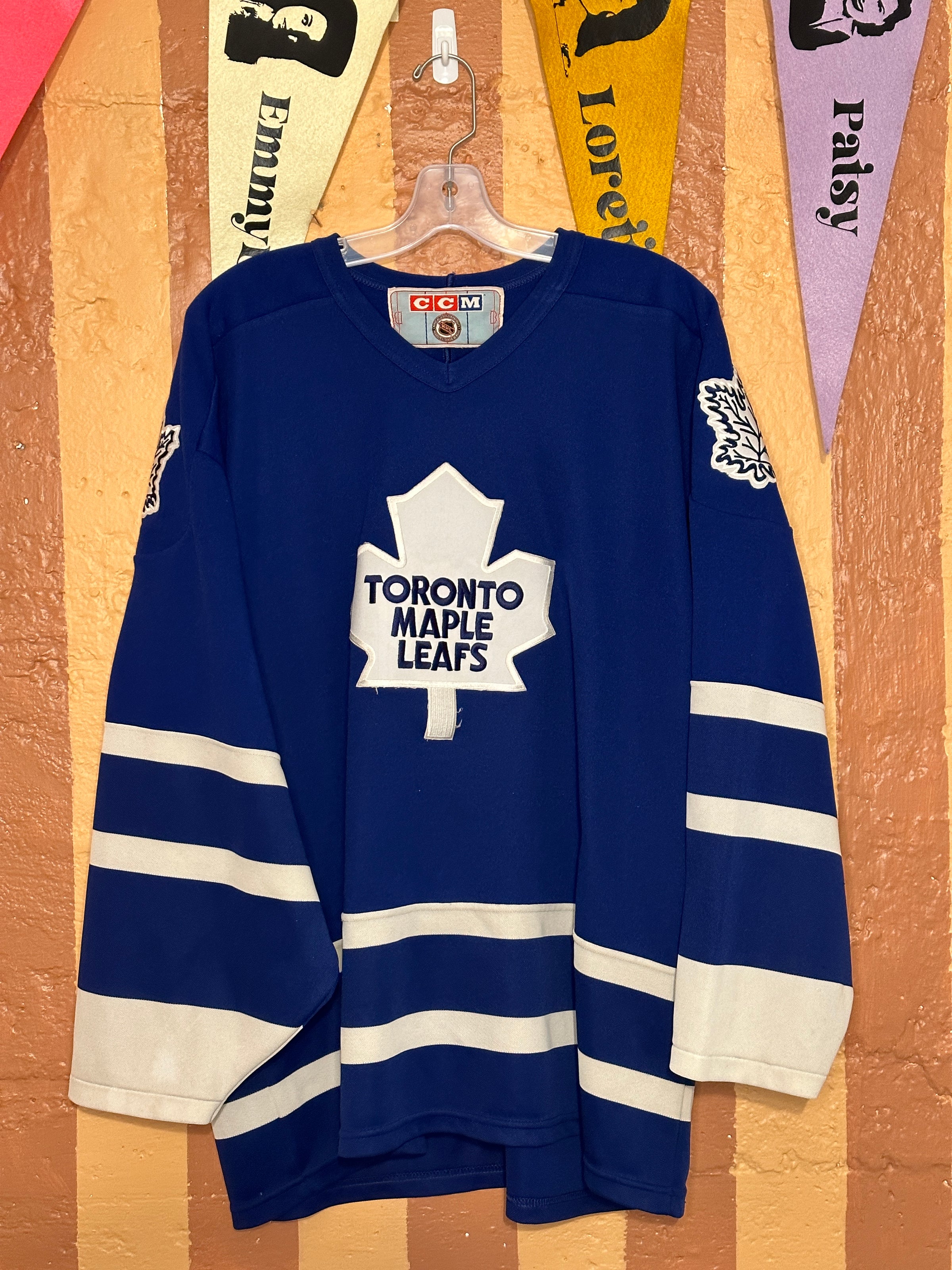 NHL Pro Vintage NHL CCM Toronto Maple Leafs Jersey!! #13 
