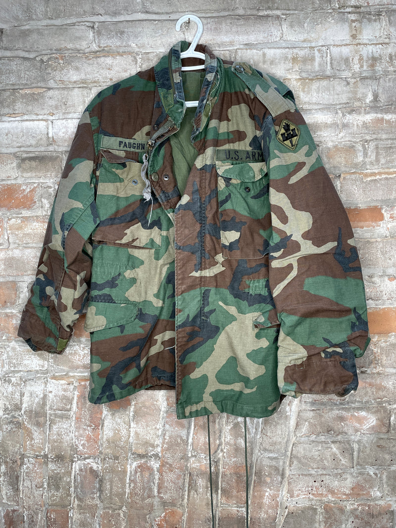 (RR1096) Vintage US Army Camo Jacket