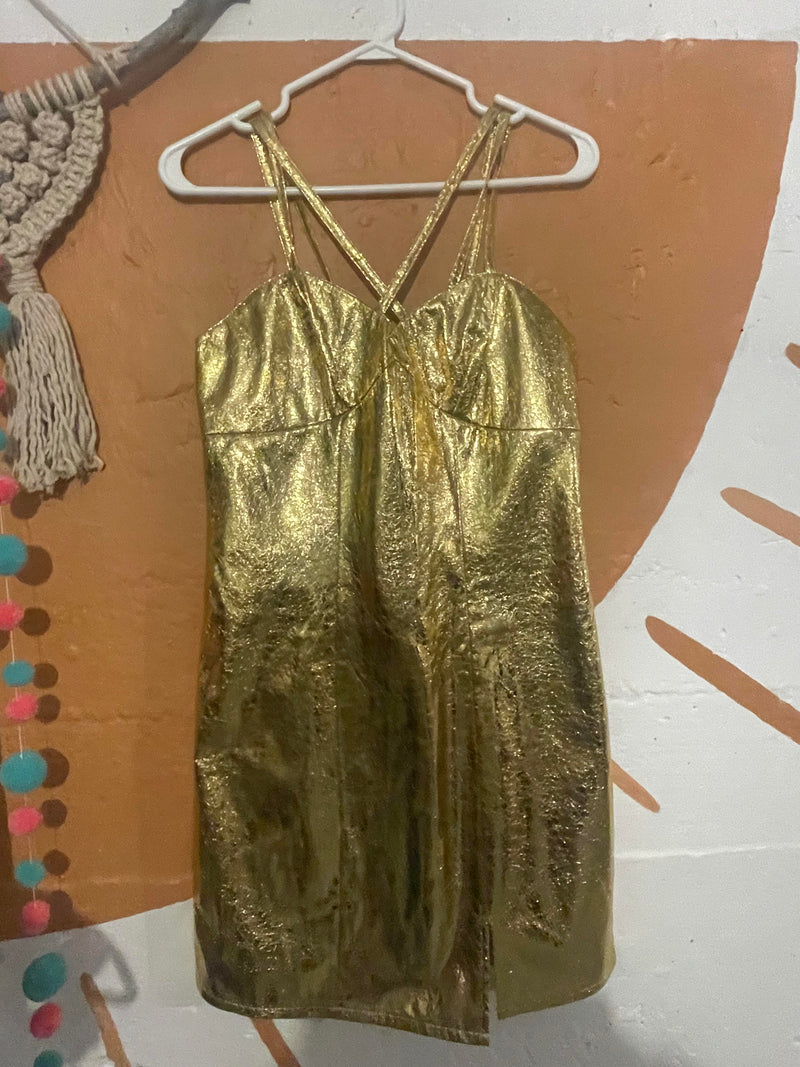 (RR1061) Molly Bracken Gold Dress