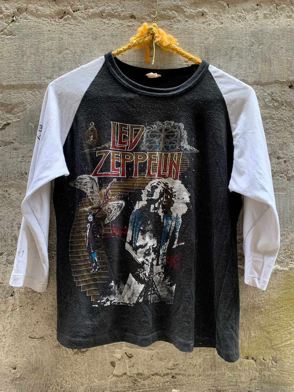 Led zeppelin t shirt that 70s show best sale