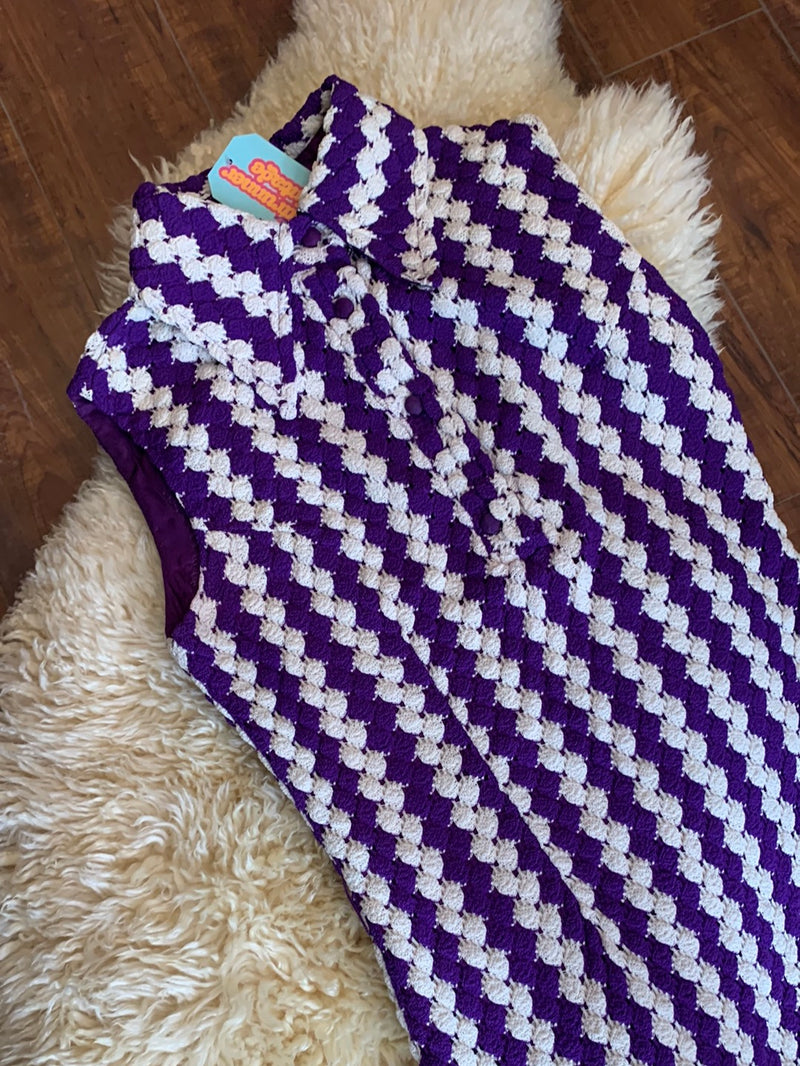 (RR1603) 1970s Crochet Mod Dress